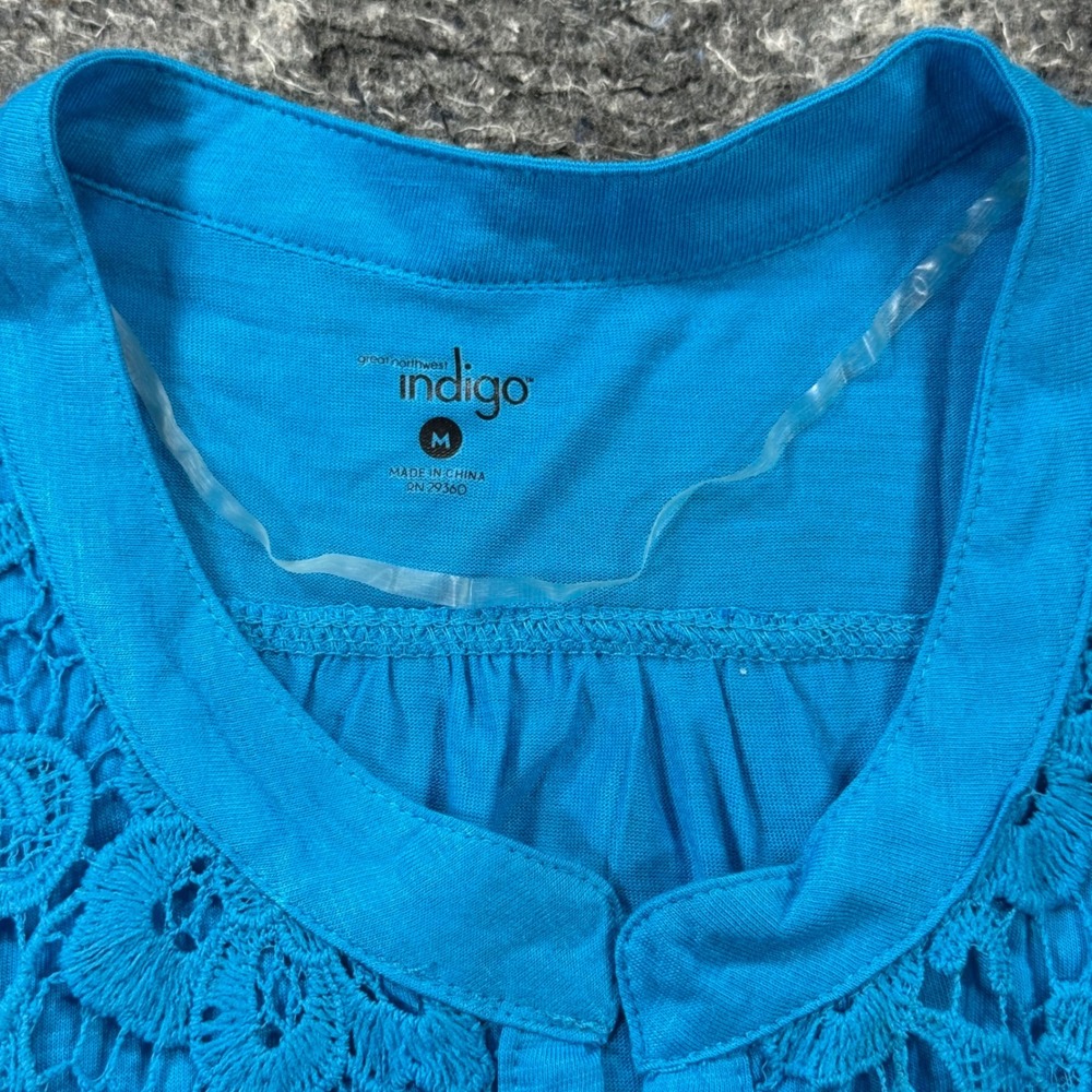 Indigo Great Northwest Turquoise Blue Crochet Lace Tie Front Sleeveless Top M - Picture 6 of 7